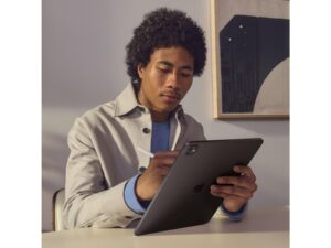 Apple iPad Pro 13" (2024) 2TB with Nano-texture Glass - Silver - Billede 5