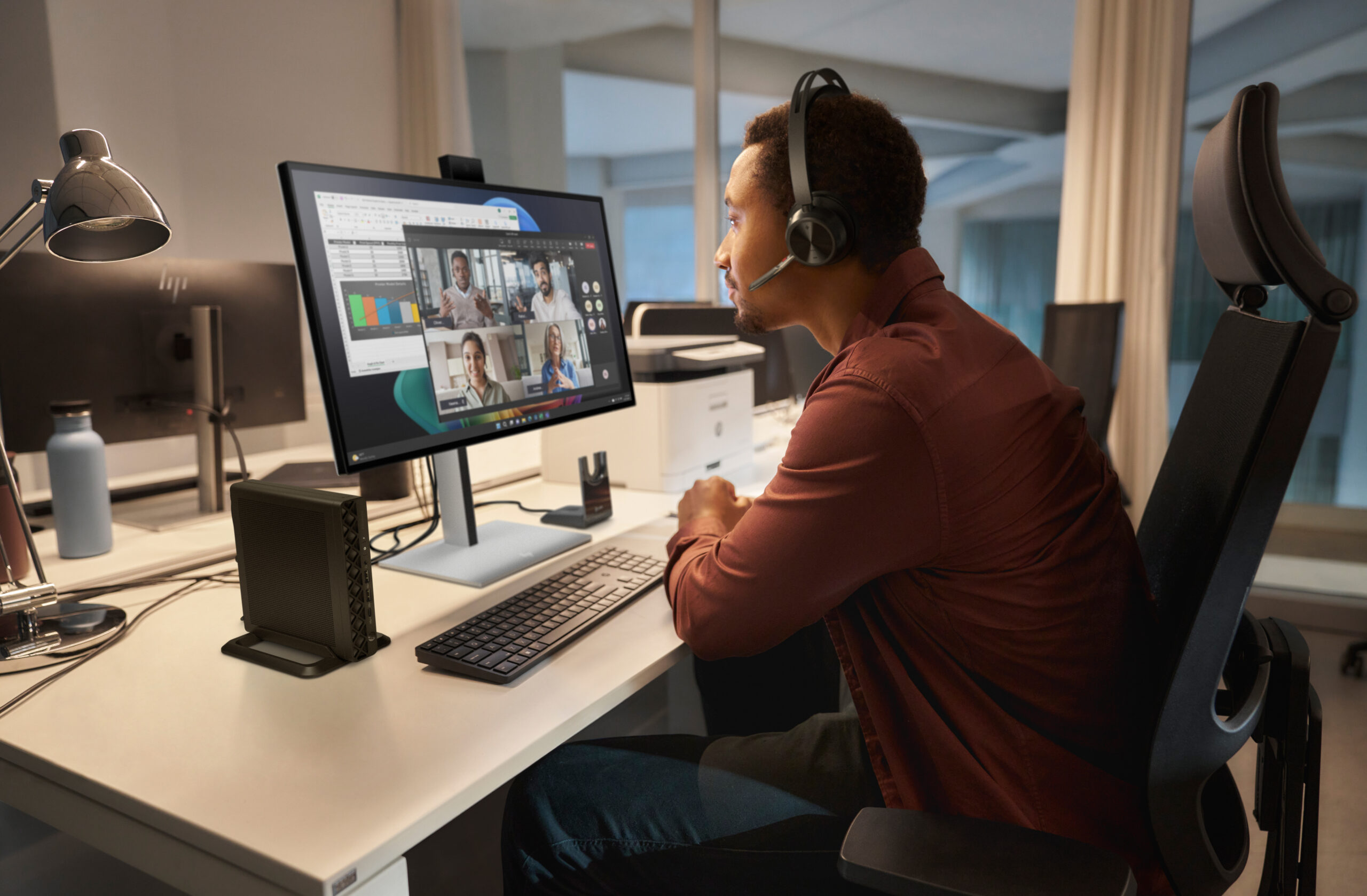 HP EliteDesk 8 G1i - AI PC - mini Core Ultra 7 265 / op til 5.3 GHz - vPro Enterprise - RAM 16 GB - SSD 512 GB - NVMe - Intel Graphics - Gigabit Ethernet, IEEE 802.11ax (Wi-Fi 6), Bluetooth 5.4, IEEE 802.11be (Wi-Fi 7) - Win 11 Pro - skærm: ingen - jack sort - Smart Buy - Billede 3