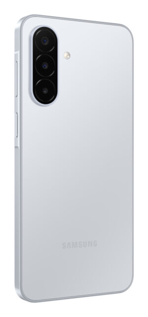 Samsung Galaxy A18. Skærm diagonal: 17 cm (6.7""), Skærmopløsning: 1080 x 2340 pixel. Processorfrekvens: 2,4 GHz. RAM kapacitet: 4 GB, Intern lagerkapacitet: 128 GB. Bagerste kamera opløsning (numerisk): 50 MP, Bagkamera type: Tredobbelt kamera. SIM-korts kapacitet: Hybrid Dual SIM. Operativsystem installeret: Android 10. Batterikapacitet: 5000 mAh. Produktfarve: Sølv. Vægt: 196 g - Billede 5