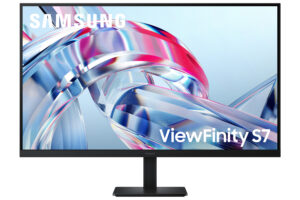 Samsung S70H. Skærm diagonal: 81,3 cm (32""), Skærmopløsning: 3840 x 2160 pixel, HD-type: 4K Ultra HD, Skærmteknologi: LCD, Responstid: 5 ms, Naturligt aspektforhold: 16:9, Synsvinkel, horisontal: 178°, Synsvinkel, vertikal: 178°. VESA montering. Produktfarve: Sort